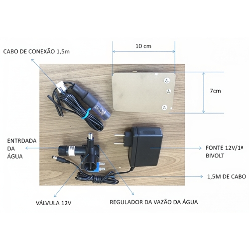 Utilizado para acionamento da torneira, onde exista energia elétrica embaixo da pia (127V ou 220V). Ele fica no chão, em ambientes secos, onde o usuário vai pisar para ter água. É possível usar a torneira comum instalada no local.